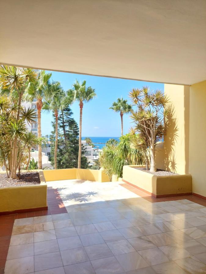 Fantastic 2 Bedrooms, Just 20 Meters From Ocean Playa de las Americas (Tenerife) Exterior foto