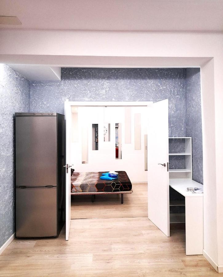 Fantastic 2 Bedrooms, Just 20 Meters From Ocean Playa de las Americas (Tenerife) Exterior foto