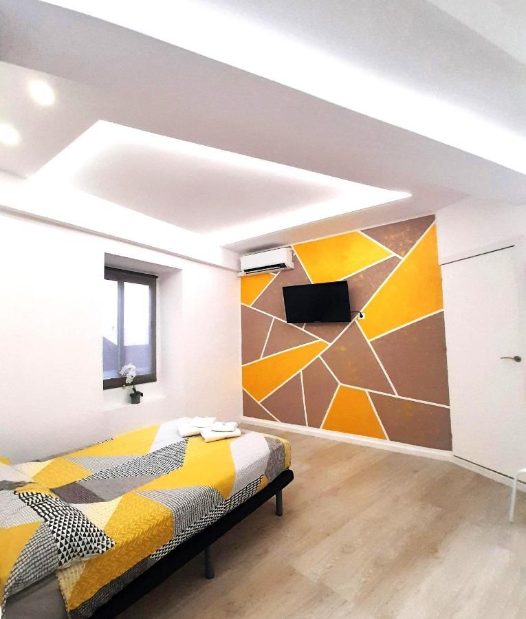 Fantastic 2 Bedrooms, Just 20 Meters From Ocean Playa de las Americas (Tenerife) Exterior foto